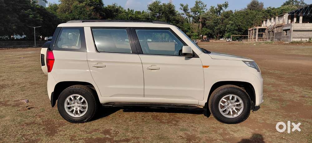 Mahindra Tuv 300 T8, 2017, Diesel