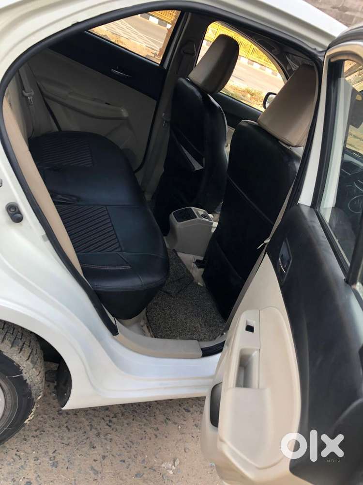 Maruti Suzuki Dzire 1.2 Vxi Cng, 2022, Petrol