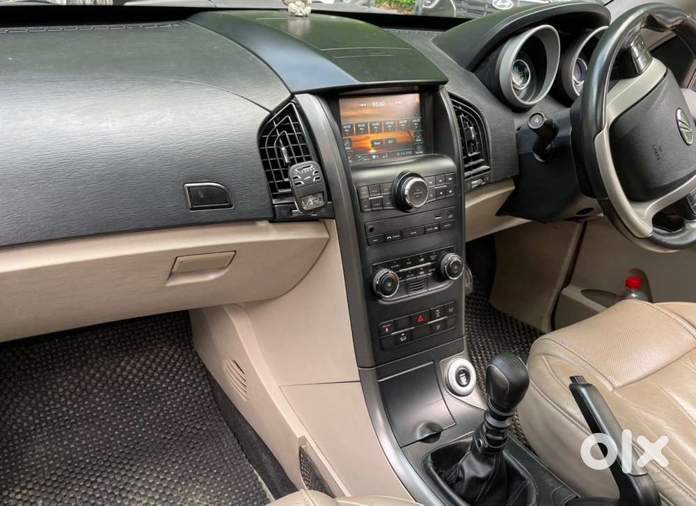 Negotiable Mahindra Xuv500 2.2l Diesel W10 2017 For Sale