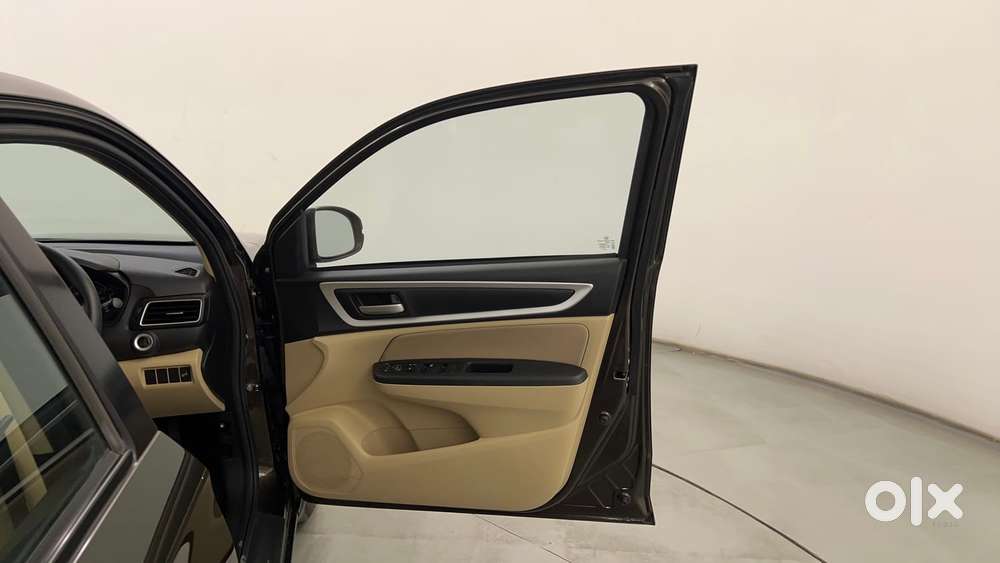 Honda Amaze Vx 1.2 Petrol Mt, 2023, Petrol