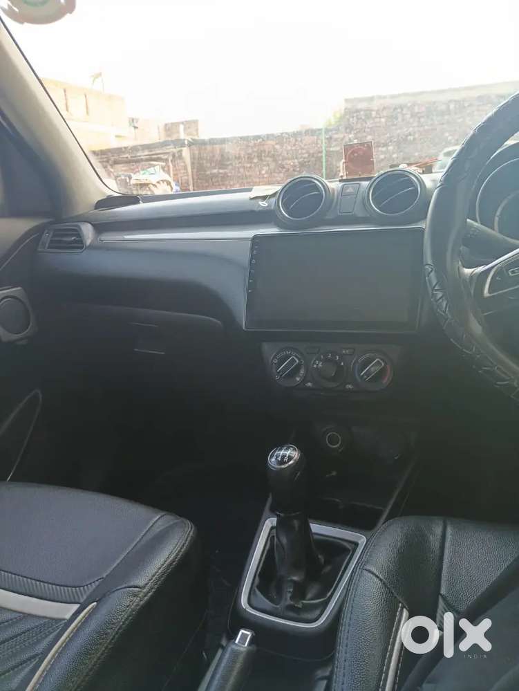 Maruti Suzuki Swift 2018 Manual Petrol