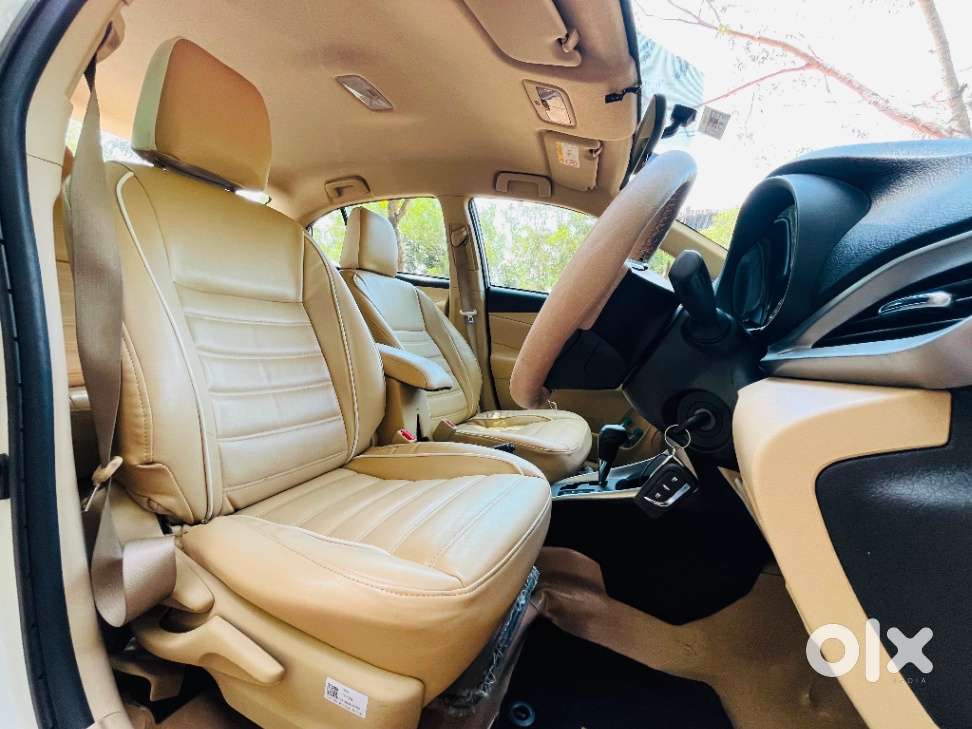 Toyota Yaris J Cvt, 2021, Petrol