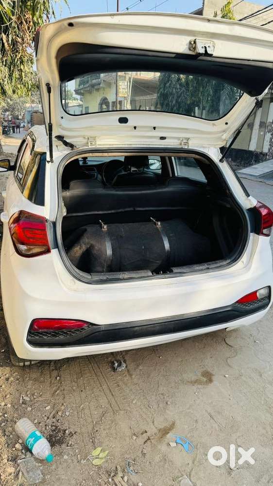 Hyundai I20 2019 Petrol 45700 Km Driven