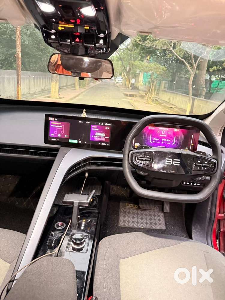 Mahindra Be 6 2026 Electric 6865 Km Driven Almost New