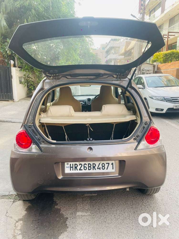 Honda Brio V Mt, 2012, Petrol