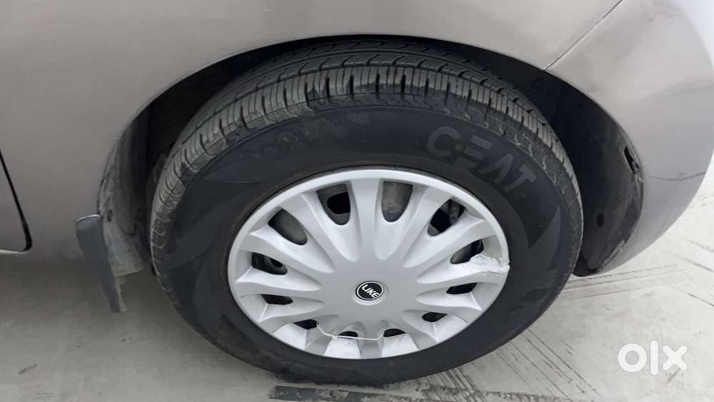 Datsun Redigo T Option, 2017, Petrol
