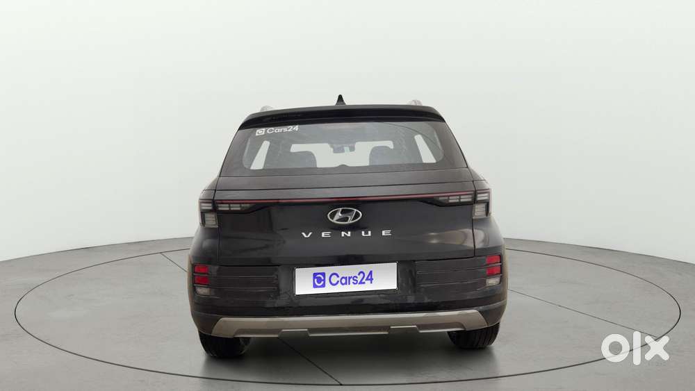 Hyundai Venue 1.2 S (o), 2022, Petrol