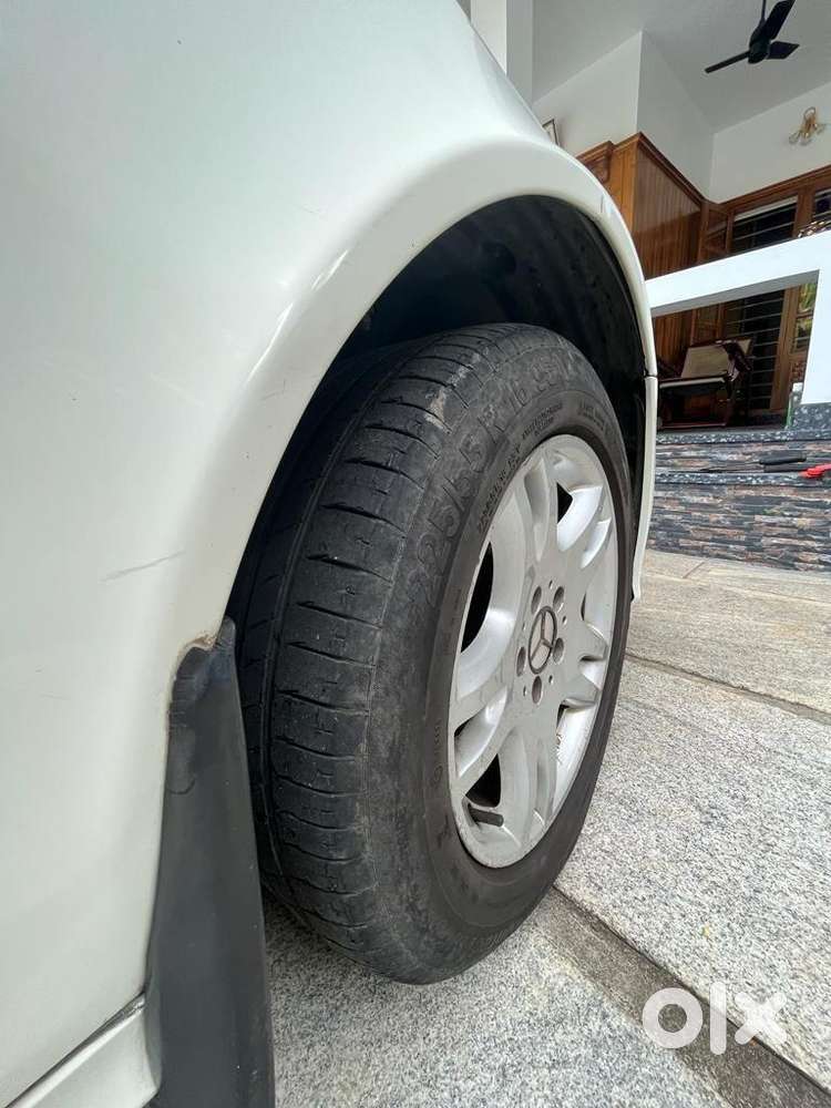 Benz E 200 Kompressor Family Used Vechile For Sale