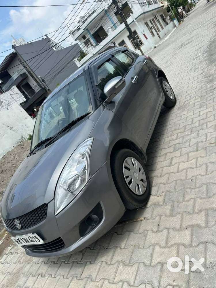 Maruti Suzuki Swift Vxi + Manual, 2014, Petrol