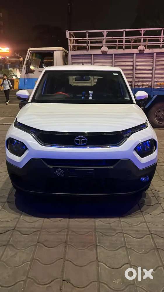 Tata Punch 2023 Petrol 30000 Km Driven