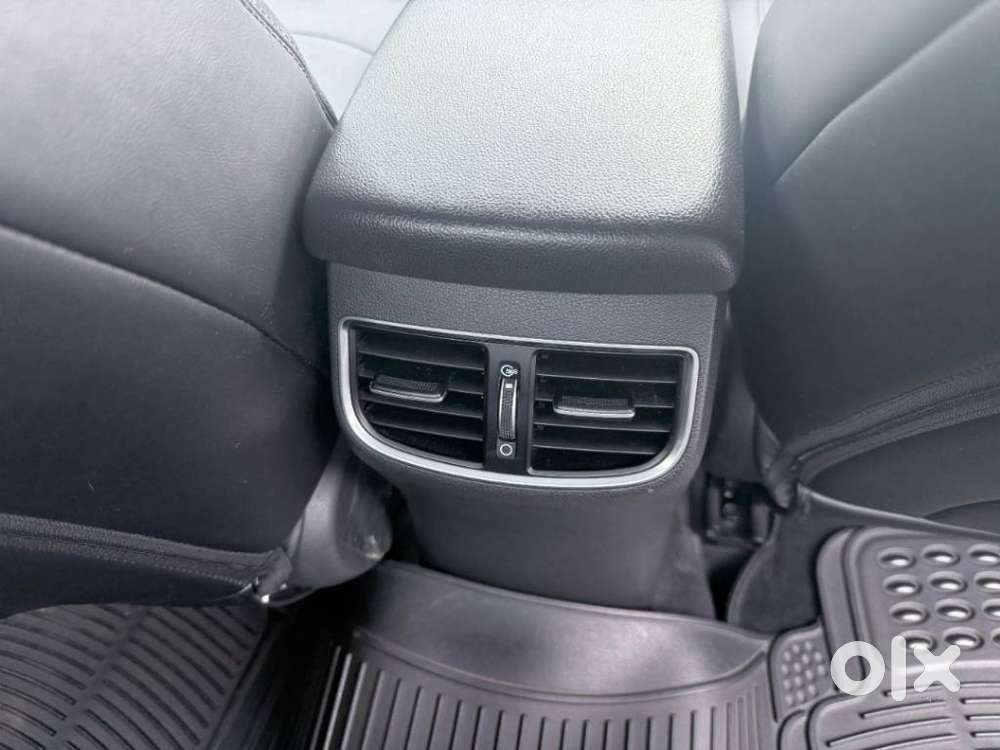 Hyundai Elantra 1.6 S, 2017, Petrol