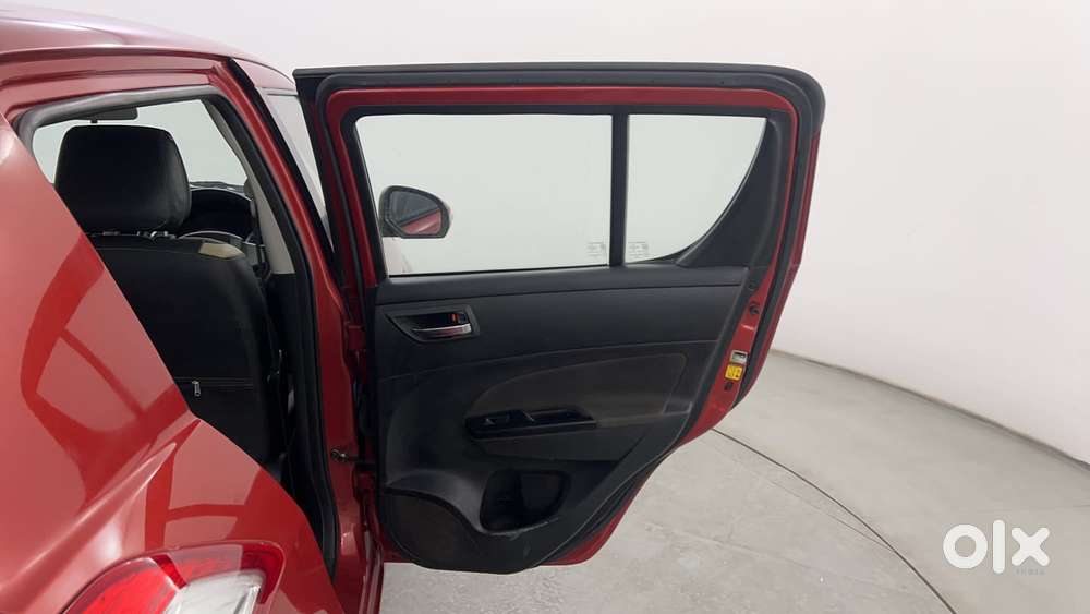 Maruti Suzuki Swift Vvt Vxi, 2014, Petrol