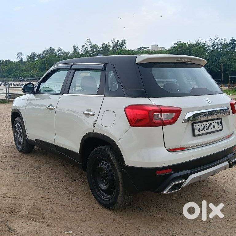 Maruti Suzuki Brezza 1.5 Lxi Smart Hybrid, 2020, Petrol