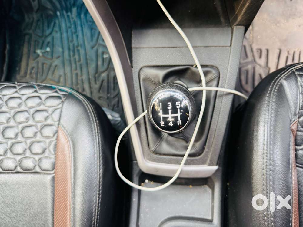 Maruti Suzuki Vitara Brezza 1.5 Vxi, 2022, Petrol