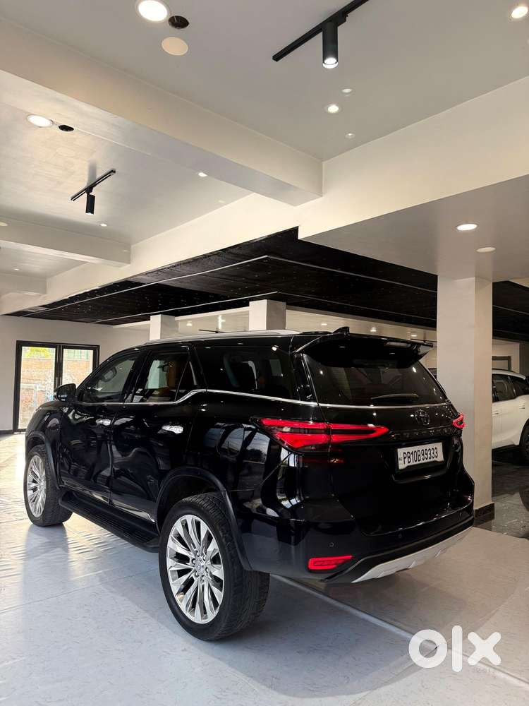 Toyota Fortuner 4x2 Mt 2.8 Diesel, 2022, Diesel