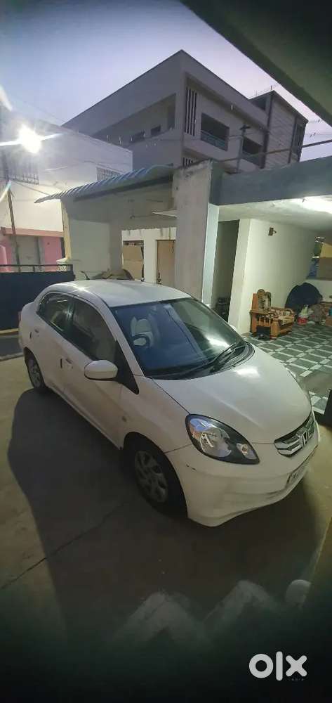 Honda Amaze Super Mileage Diesel Car 2013 End Model Smt I-dtec