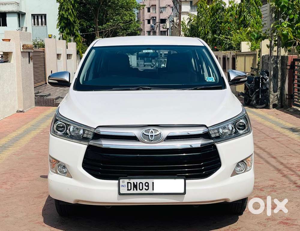 Toyota Innova Crysta 2.8z Automatic, 2017, Diesel