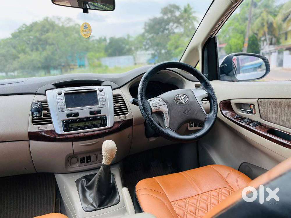 Toyota Innova 2.5 Vx 7 Str Bsiv, 2012, Diesel