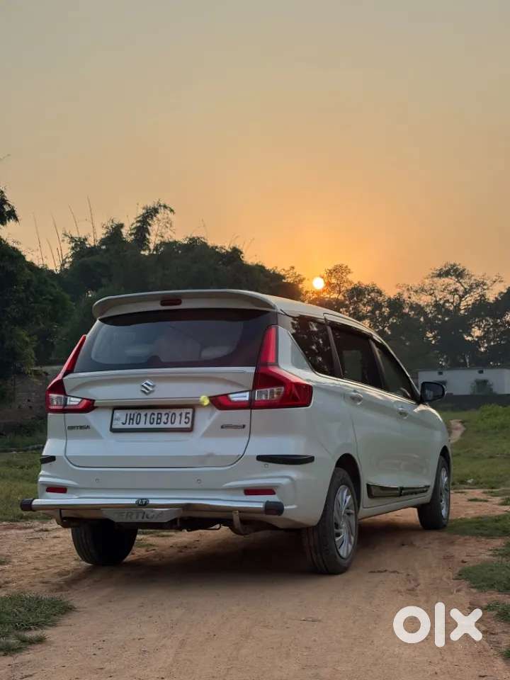 Maruti Suzuki Ertiga 1.5 Vxi, 2025, Petrol