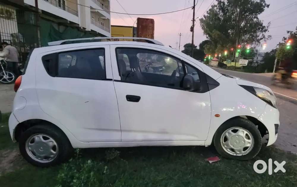 Chevrolet Beat 2015 Petrol