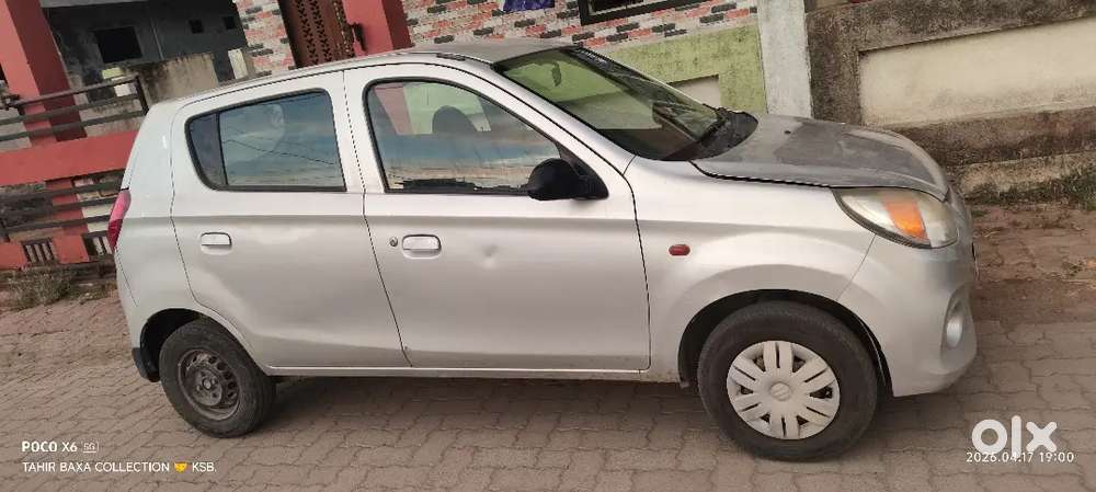 _maruti Suzuki_
*alto 800 Lxi*
 Fuel Petrol
Model 2017
Owner 2
Silver