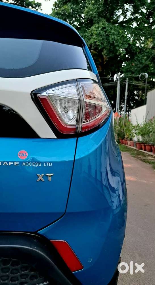 Tata Nexon 1.2 Revotron Xt, 2018, Petrol