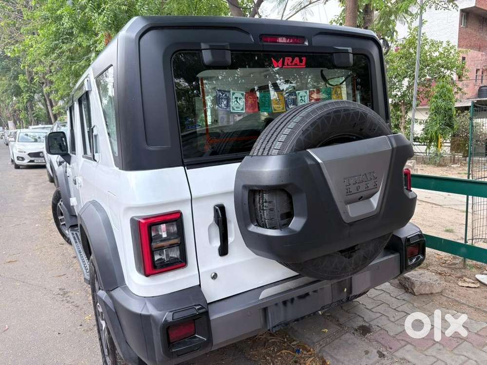 Mahindra Petrol Car 2025
