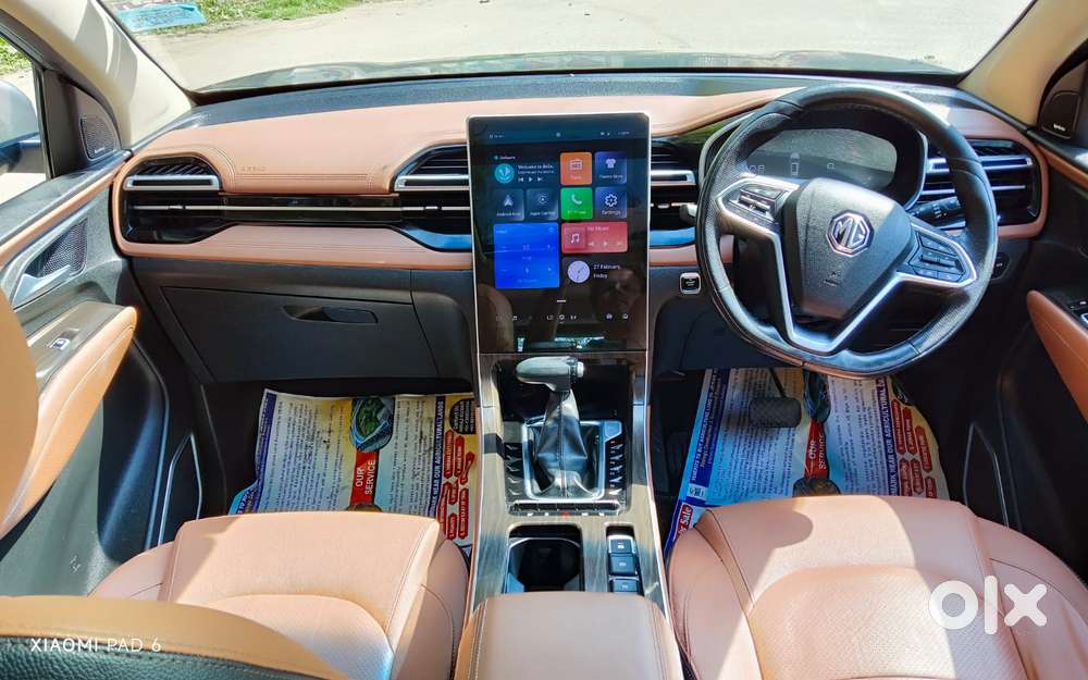 Mg Hector Plus Sharp Pro 1.5 Turbo Petrol Cvt 7 Str, 2023, Petrol