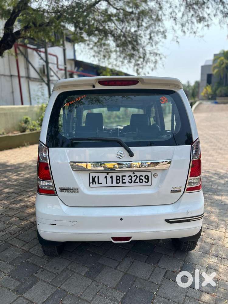 Maruti Suzuki Wagon R Amt Vxi, 2016, Petrol