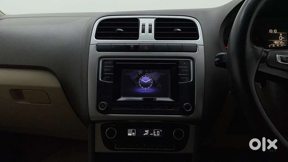 Volkswagen Vento 1.6 Highline, 2016, Petrol