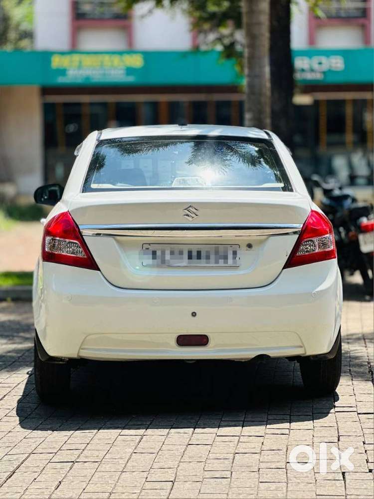 Maruti Suzuki Dzire 1.2 Vxi, 2012, Petrol