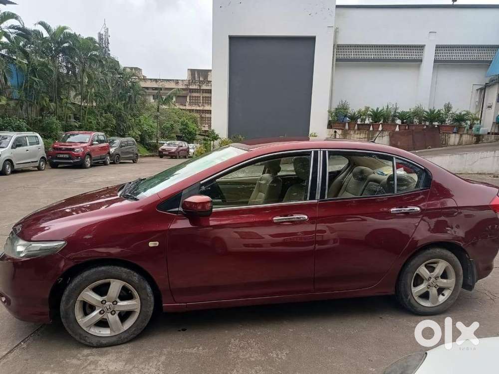 Honda City 2010 Cng & Hybrids 100000 Km Driven