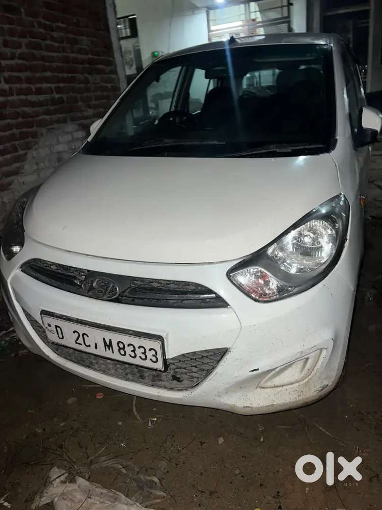 Hyundai I10 डी-लाइट 2012