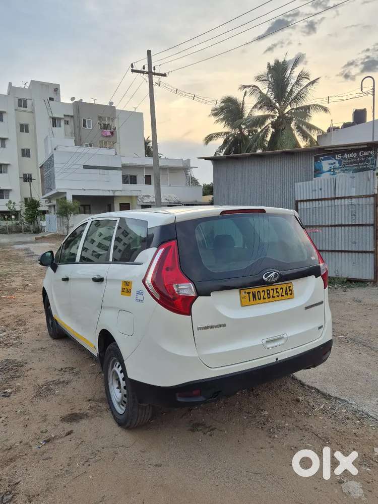 Mahindra Marazzo 2023 Diesel 77027 Km Driven