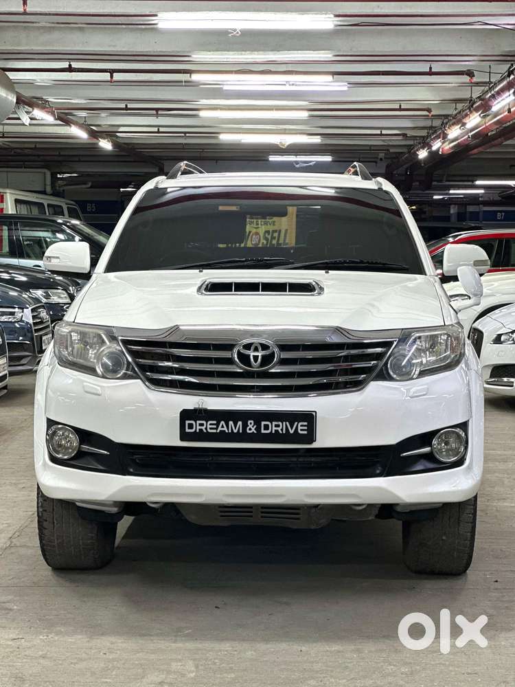 Toyota Fortuner 3.0 4x4 Manual, 2015, Petrol