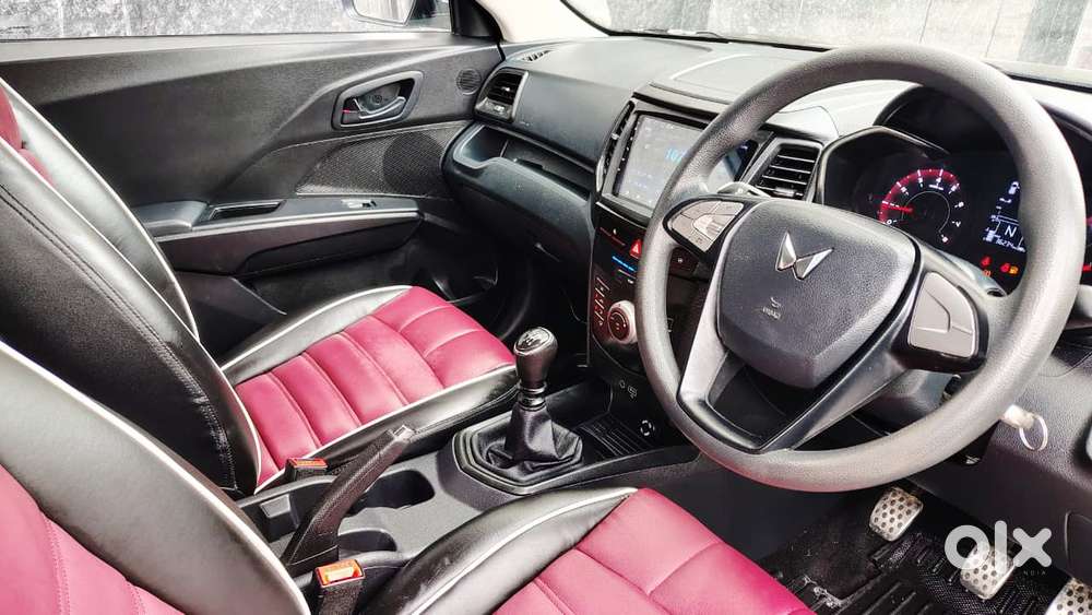 Mahindra Xuv300 W6, 2024, Petrol