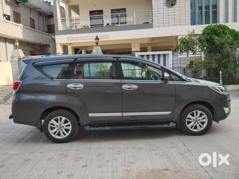 Toyota Innova Crysta G 8 Str, 2017, Diesel