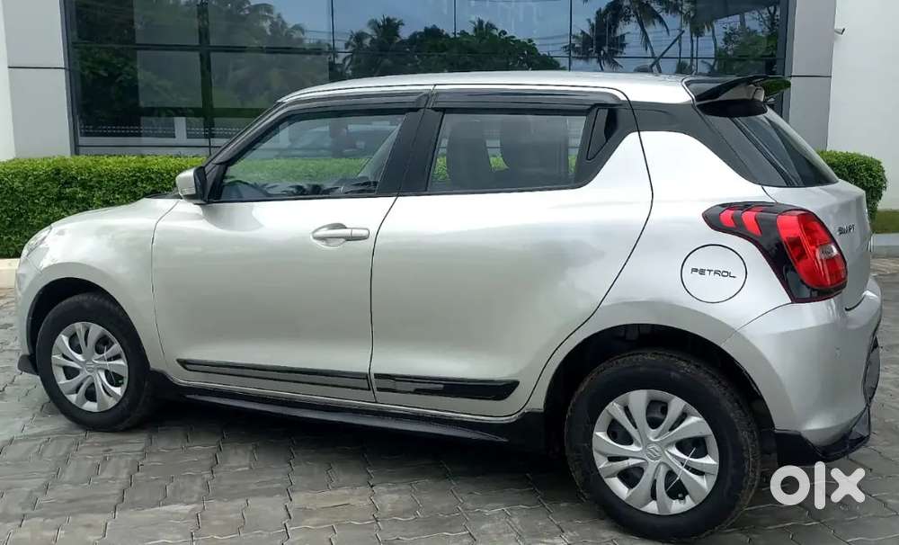 Maruti Swift Vxi 2022