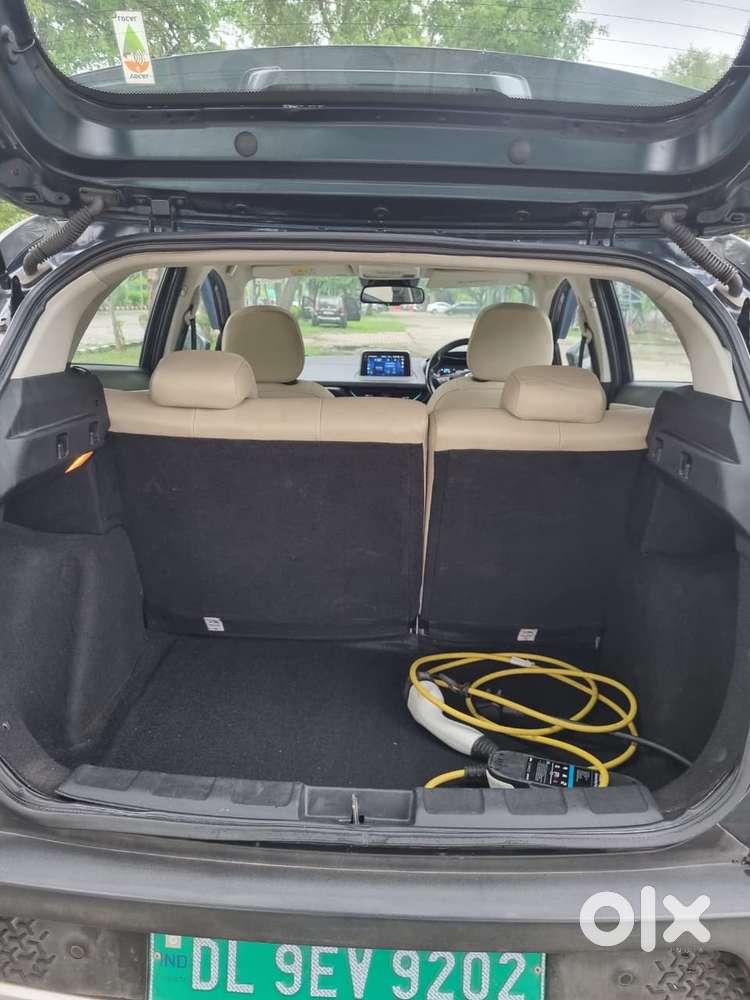 Tata Nexon Ev Xz Plus Lux, 2025, Electric