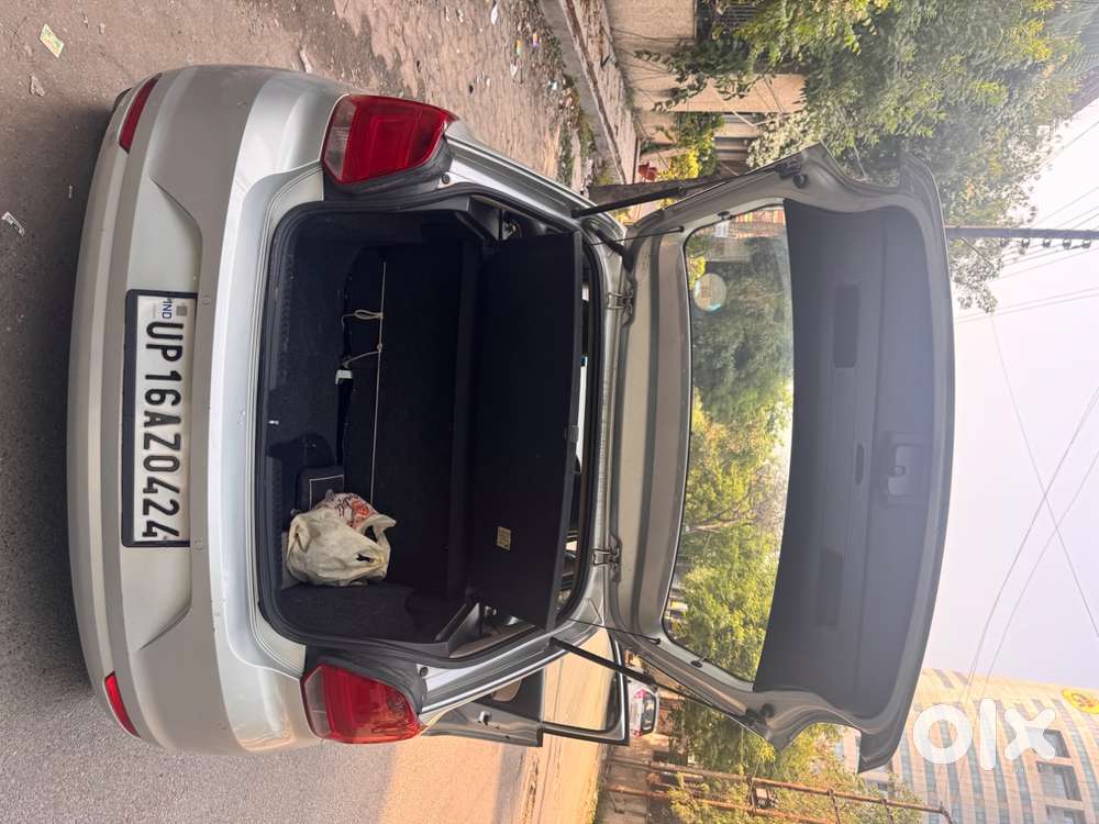 Volkswagen Polo 2015 Petrol Well Maintained