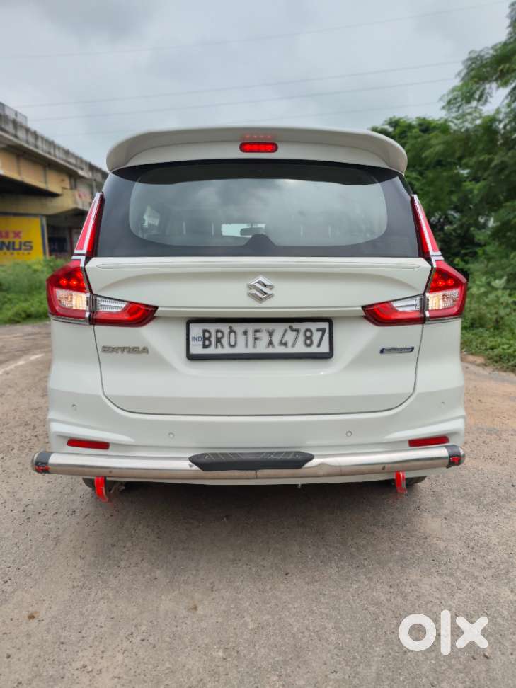 Maruti Suzuki Ertiga 1.5 Vxi, 2022, Petrol