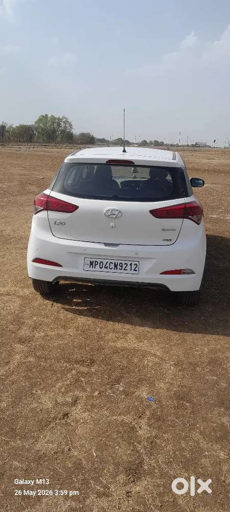 I 20 Sports  1.2  (o )aloywheel  Mirror  Auto  Fold