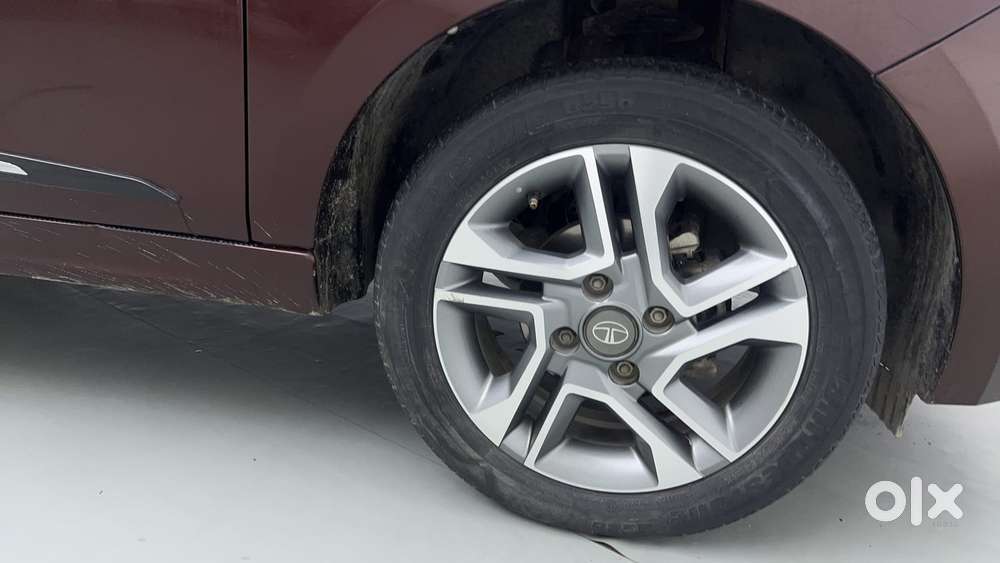 Tata Tigor Xza Plus, 2022, Petrol