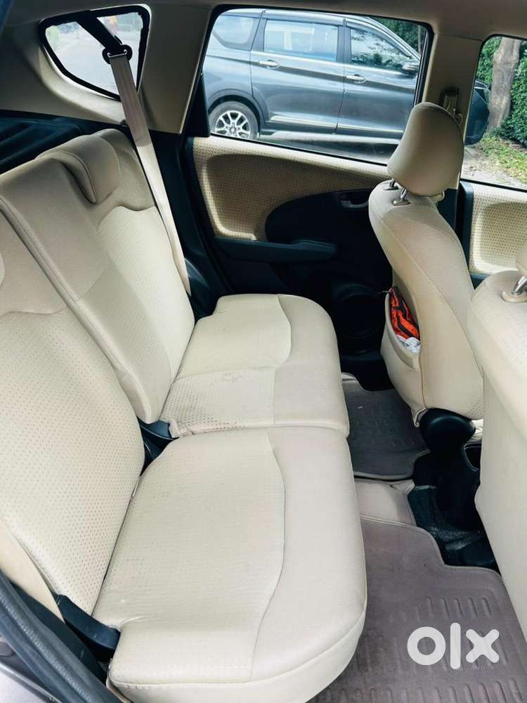 Honda Jazz 2012 Petrol Well Maintained