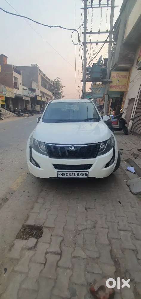 Mahindra Xuv 500 17 Model Urgent Sale