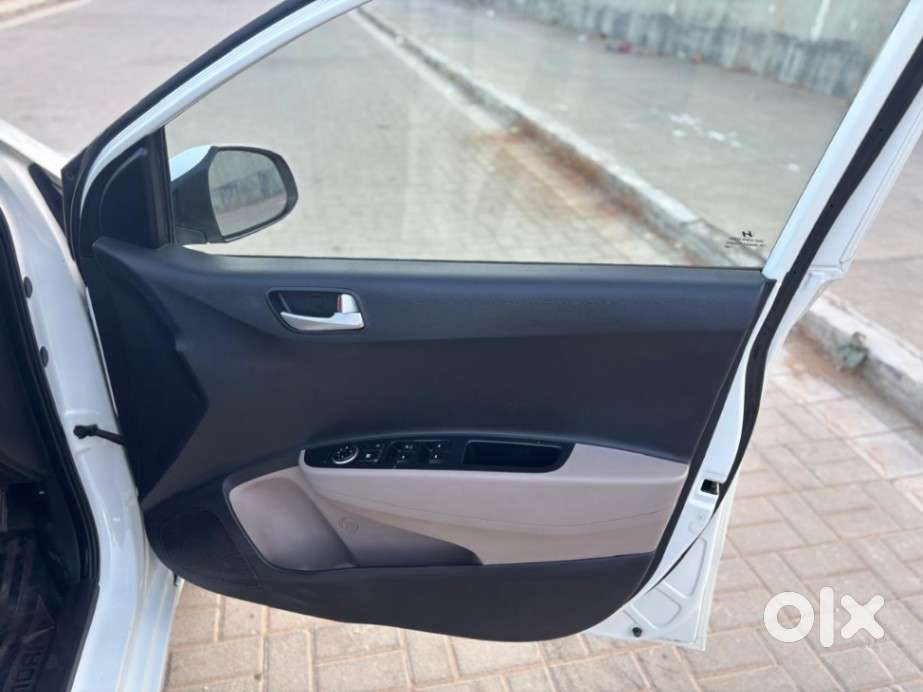 Hyundai Grand I10 1.2 Sportz At, 2018, Petrol