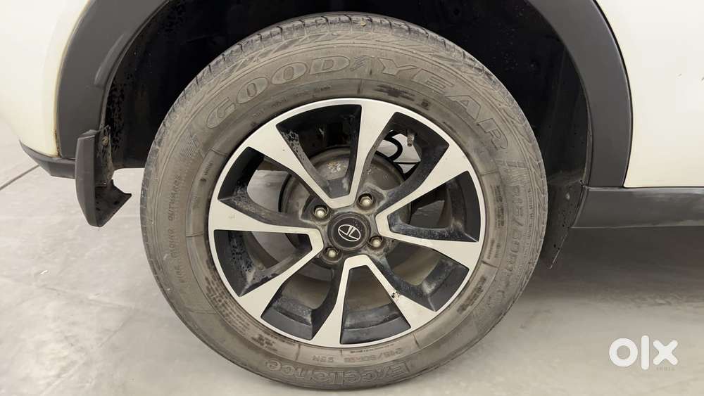 Tata Nexon 1.2 Revotron Xza Plus (o), 2021, Petrol