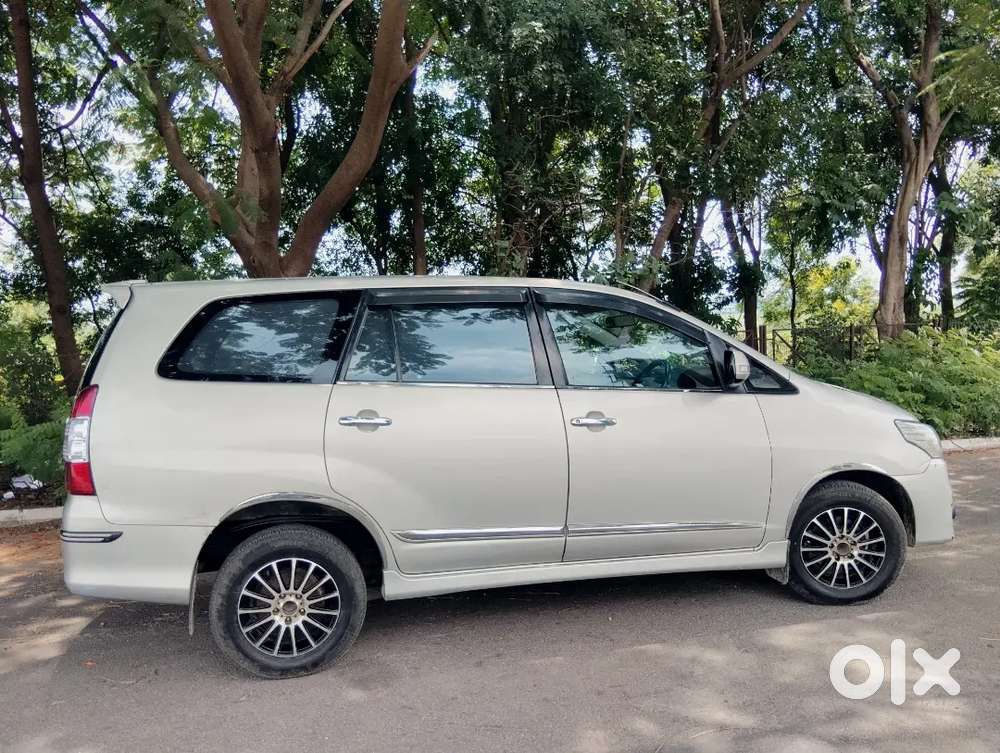 Toyota Innova 2.5 Diesel 2014