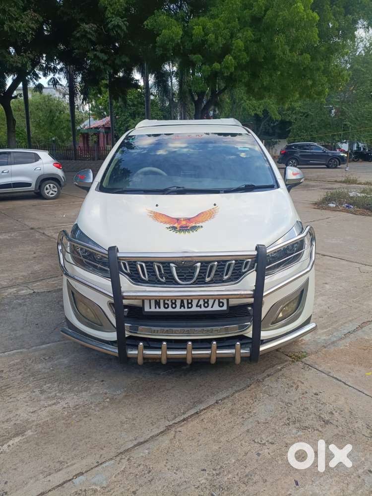 Mahindra Marazzo M2, 2019, Petrol