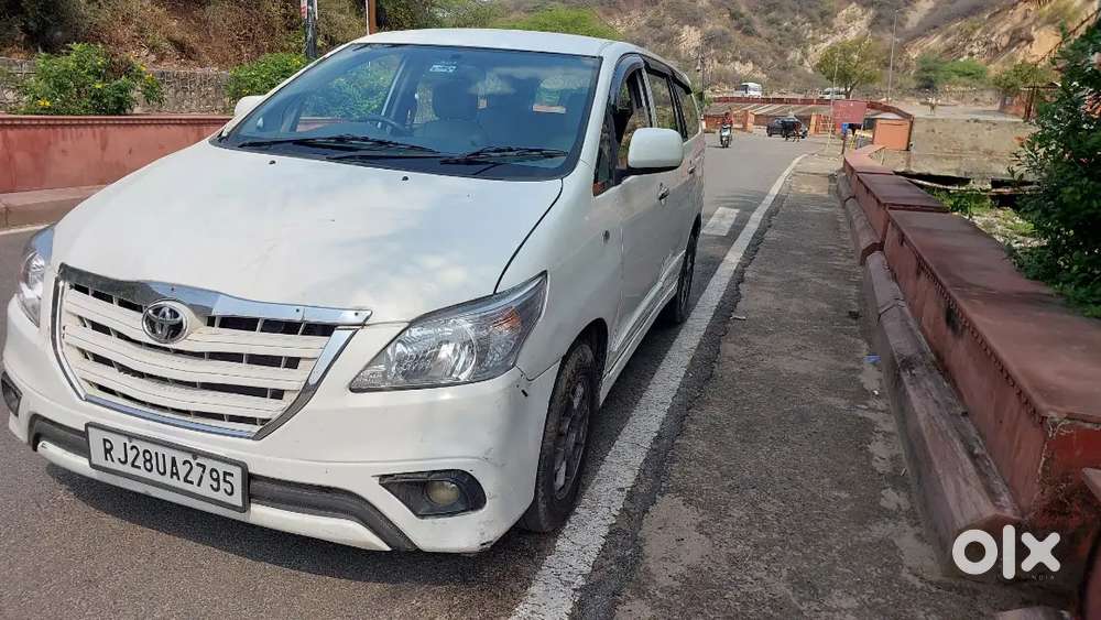 Toyota Innova 2014 Diesel 160450 Km Driven